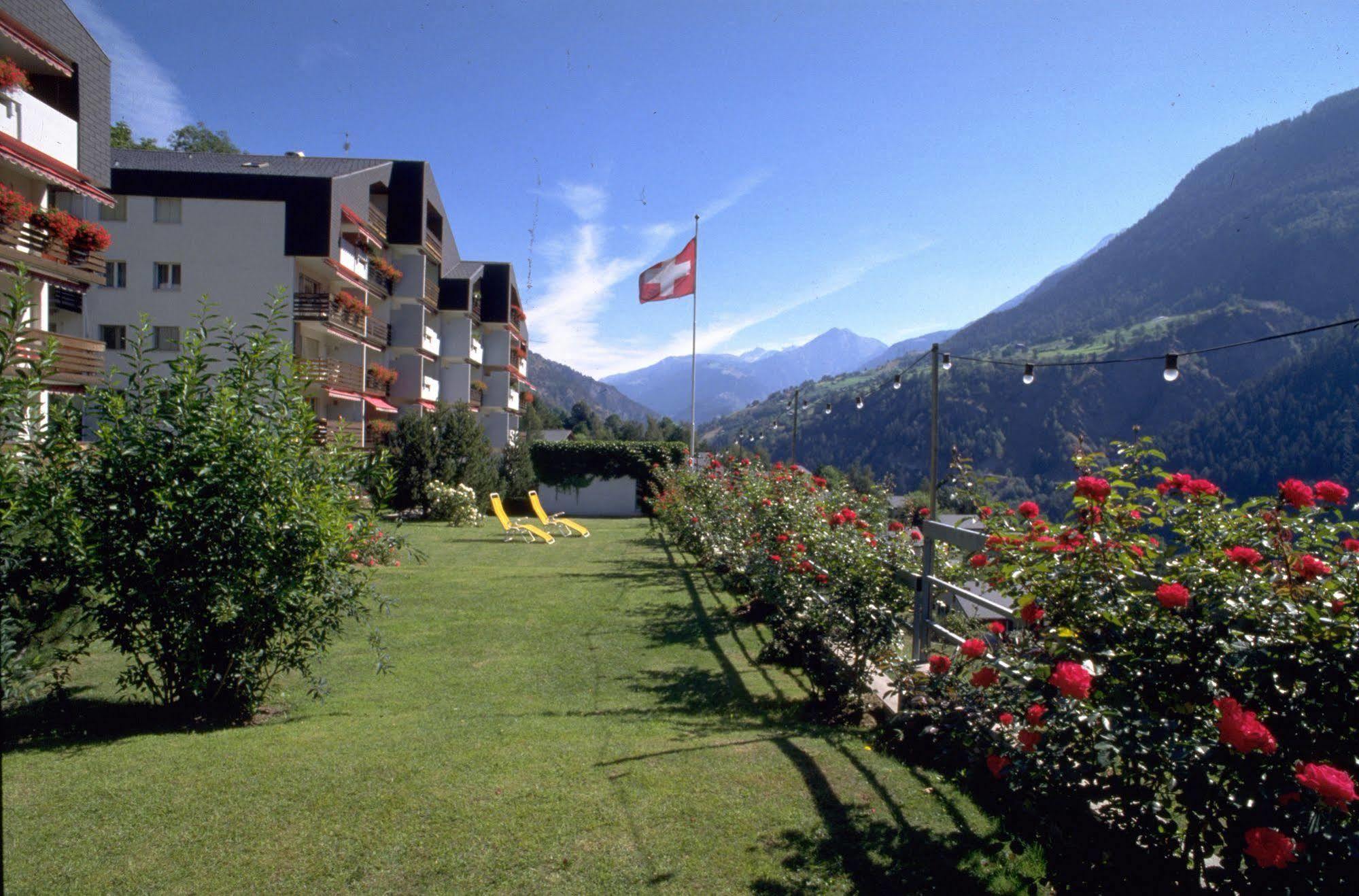 Serviced Apartments Wallis Мёрель Экстерьер фото