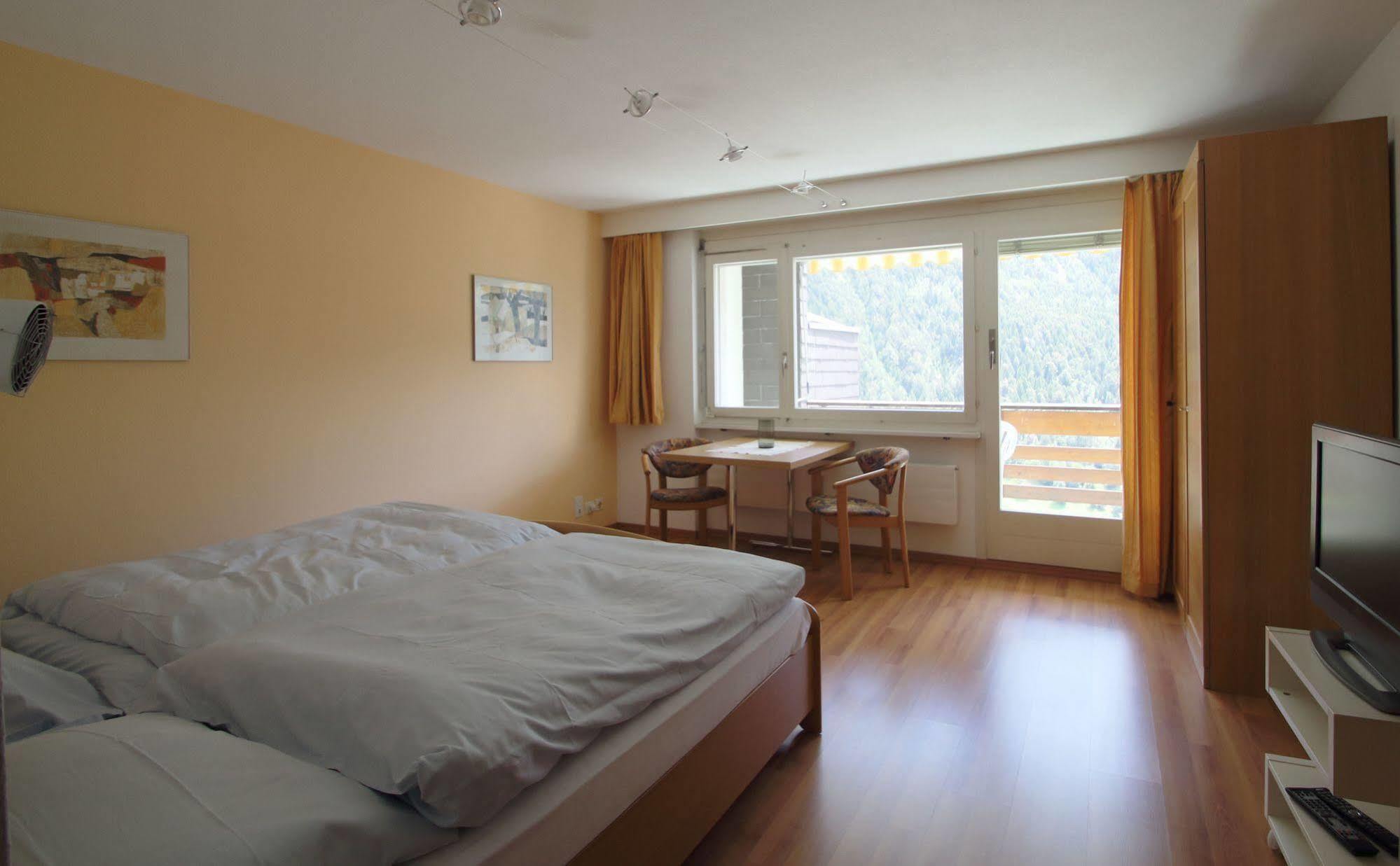 Serviced Apartments Wallis Мёрель Экстерьер фото